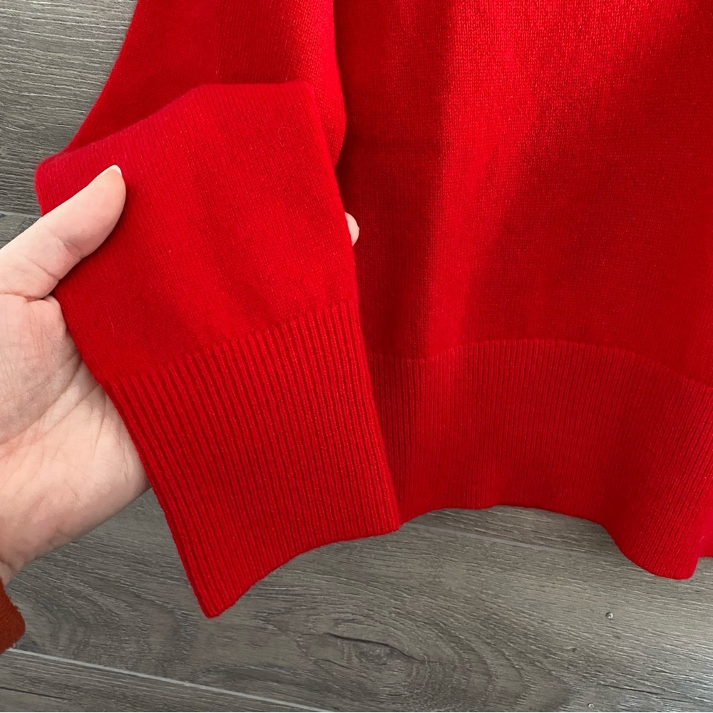 Kilte The Celine V Neck Cashmere Sweater NWT XS - Picture 3 of 8